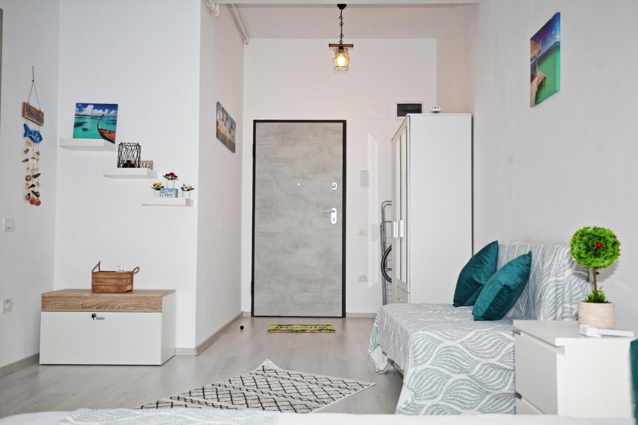 Beach Breeze Residence Navodari Exterior photo
